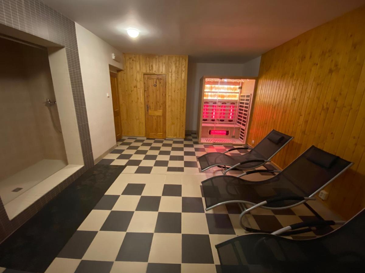 Tatransky Dom Sk Hotel Velky Slavkov Ngoại thất bức ảnh