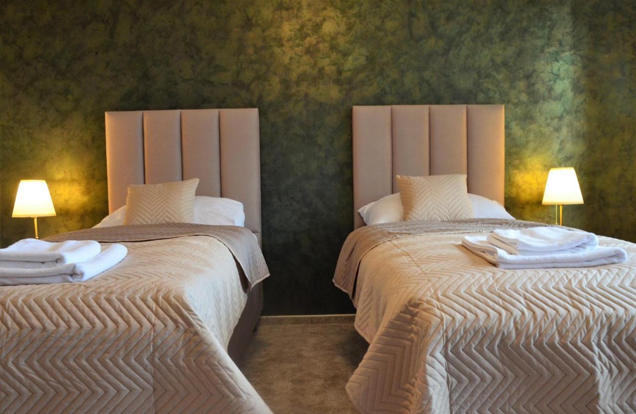 Tatransky Dom Sk Hotel Velky Slavkov Ngoại thất bức ảnh